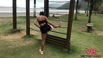 Preview 1 of Public Bus Touch Boobs - FODENDO NOVINHA SAPECA NA PRAIA
