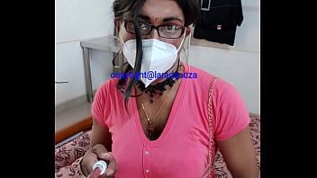 Preview 1 of Man Turture - Indian Lara D&#039_souza in jeans and top