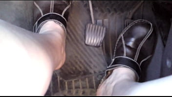 Preview 1 of Hot Yoga Sexx Video - Das Beste von Zeraphine73 F&uuml_&szlig_en im Auto