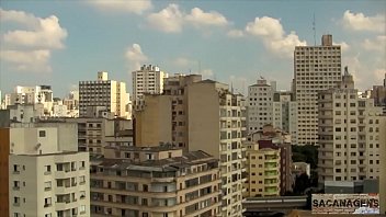 Preview 1 of Sister Sex Vodes - CLIENTE FICA TARADO NO T&Eacute_CNICO QUE VEIO CONSERTAR A TV E APRONTA COM ELE