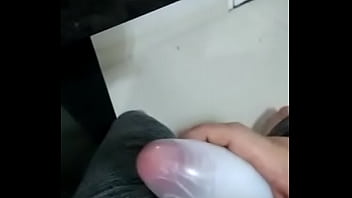 Preview 3 of Sani Liyani Six Muviscom - batendo uma com o tenga