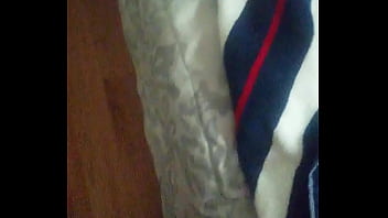 Preview 1 of New Wegren - Fodendo a casada de quatro