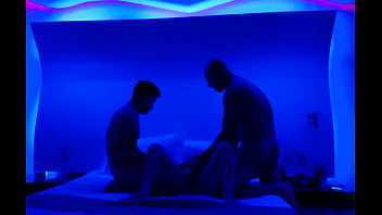 Preview 2 of New Xxxxxx Hd Video Ing - Primer tr&iacute_o HMH