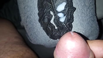 Preview 4 of Family Bet - Panties usadas