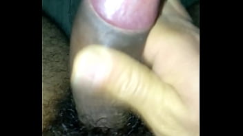 Preview 1 of Mom Son Shower - Pene peludo y moreno chorreando leche