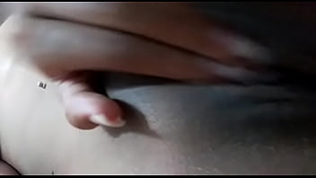 Preview 4 of Sekse Video Dawanload - Meu primeiro video,  siririca da Rebeca