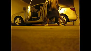 Preview 4 of 8 Fut - COGIENDO EN EL ESTACIONAMIENTO (PARTE 1)