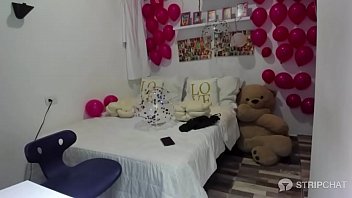 Preview 3 of Mehar Abbasi - Big tits Colombian camgirl fingers her pussy