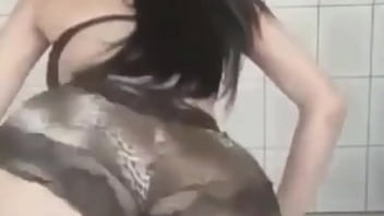Preview 4 of Brazzarse Com - novinha do fluxo dan&ccedil_ando funk