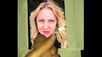 Preview 2 of Sanilonxxxx Hd - Tributo sull&rsquo_amica di mia madre Milf