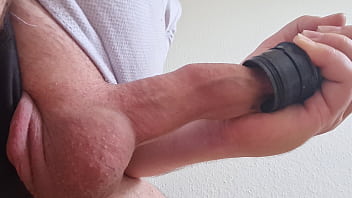 Preview 2 of Inna Sex Videos - Mal wieder der Staubsauger