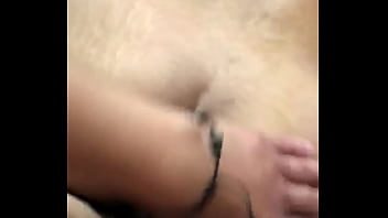 Preview 3 of Very Tight Pussy Crying - A mi vecina Le gusta en 4