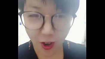 Preview 2 of Red Kloth - 熟女　胸