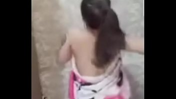 Preview 4 of Yeon Seol Hee - Mujer sexy ense&ntilde_a ricas tetas. Bigo Live