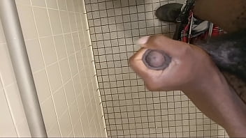 Preview 3 of Xxxponp - Hi dth dick quickie 8 in public stall