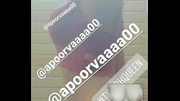 Preview 2 of Tube Mommy Fu - मेरी पसंदीदा दोस्त के साथ वीडियो कॉल मज़े