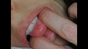 Preview 1 of Miya Khalifa Porn Photos - A minha puta