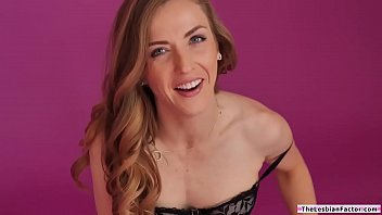 Preview 1 of Collider Por - Brunette latina facesits small tits bff