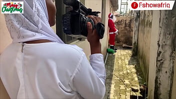 Preview 1 of Tamil Adiuo Gay - LONG DICK SANTA CLAUS IS CAPTURED ON CAMERA PLAYING WITH HIS COCK AND THEN OFFERS WET PUSSY AS A GIFT. PLEASE SUBSCRIBE TO RED