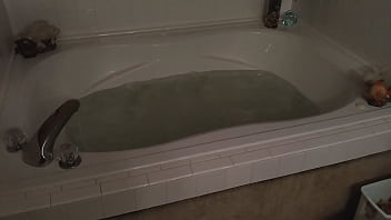 Preview 4 of Zm J - Hot Tub