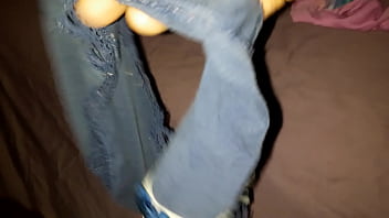 Preview 4 of Philippines Arab - Smelling sister in law&#039_s panties