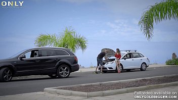 Preview 1 of Mom And Son Sex Hot Her Pushy - Only3x (GoldDigger) brings you - Auto gets gold digger Scarlett Domingo laid