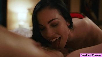Preview 4 of Loss Her Virgntt - Bella helps Dianas pussy reach orgasm