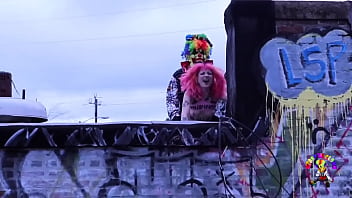 Preview 2 of Virgin Rusia Porn - Fucking this gothic chick on the roof