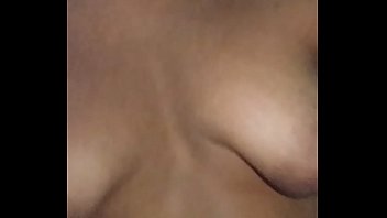 Preview 3 of 3boys And 1gril Xvideo - Enviando um consolo no meu cuzinho