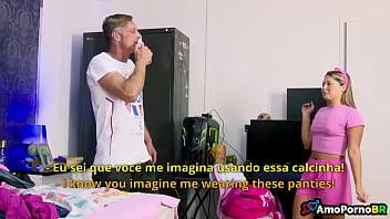 Preview 1 of Royal Chodai - Padrasto,  preocupado,  com calcinha da enteada estava apertada