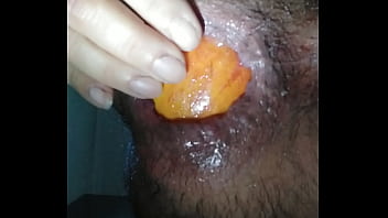 Preview 2 of Xxx Zhizn - La manzana est&aacute_ en el horno