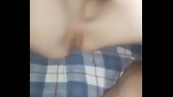 Preview 4 of Cucky 1 0 - solos en casa con mi prima la gringa