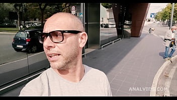 Preview 1 of Big Aes Vedio - Italian Sluts,  Elisabetta Zaffiro gets fucked in the ass with exhibitionism,  outdoor and facial GL316
