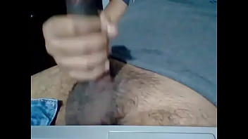 Preview 2 of Assamas - Haci&eacute_ndome una buena paja