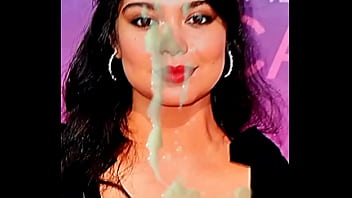 Preview 4 of Alexis Texas Roommate - Auli&#039_i Cravalho Cumtribute 2