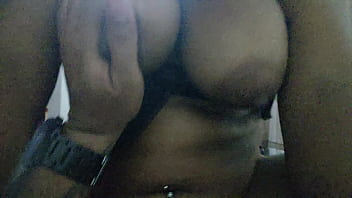 Preview 2 of Xxxxxx Vdoos - Amante sentado na pica