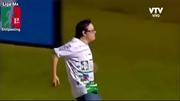 Preview 4 of O Minora De 16 Ani Dezvirginata - Joven down elimina a M&eacute_xico del mundial 2014