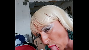 Preview 2 of Cutie Nerdy - FelipeVaparaiso do Xvideos sempre me visita pra encher minha boca e meu cuzinho de porra! Amo d&aacute_ meu cuzinho pra esse macho deliciosoooo!!