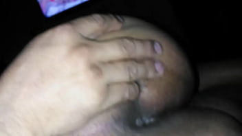 Preview 3 of Jilbab Seks - Mi colita recibe masajitos