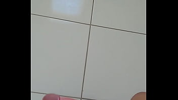 Preview 1 of South Indian Gf Uploads - Bombando na academia