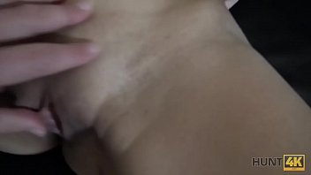Preview 3 of Xxxvidiocm - HUNT4K. Talentierter J&auml_ger findet sehr schnell ein Opfer und bekommt Sex