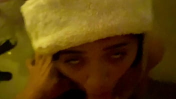 Preview 4 of Extremely Creamy Ebony Pussies - Santa me da su semen como regalo de navidad en nochebuena