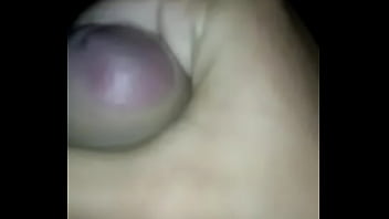 Preview 3 of Pisd Drinking Xxx - me doy una paja nepe virgen