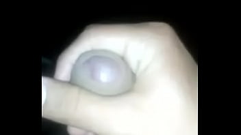 Preview 1 of Pisd Drinking Xxx - me doy una paja nepe virgen