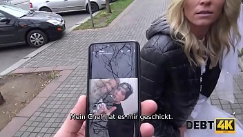 Preview 1 of Hbc 02 - DEBT4k. Der Br&auml_utigam beobachtet,  wie seine Braut Sex mit einem anderen Mann hat