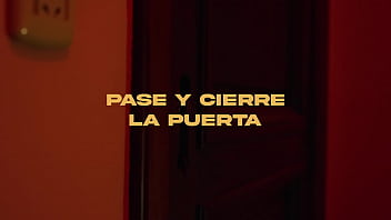Preview 1 of Emma Mae Pov - PASE Y CIERRE LA PUERTA - VIRAR FILMS