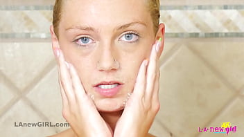 Preview 4 of Seachfake Interview Fat Tits - Superb Blonde with hot body gets all foamy in 4K Shower