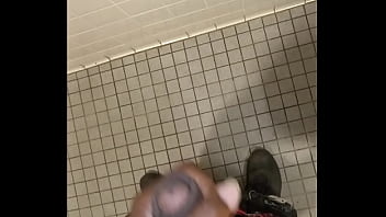 Preview 1 of Mom And Saninlo Sax - Hi dth dick quickie 6 in public stall