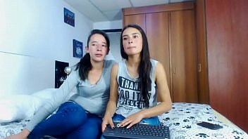 Preview 1 of Russkiy Butt - Lesbian friends in cam