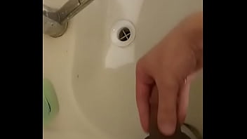 Preview 3 of Xxx Sexy Gril Boy - pissing in the sink